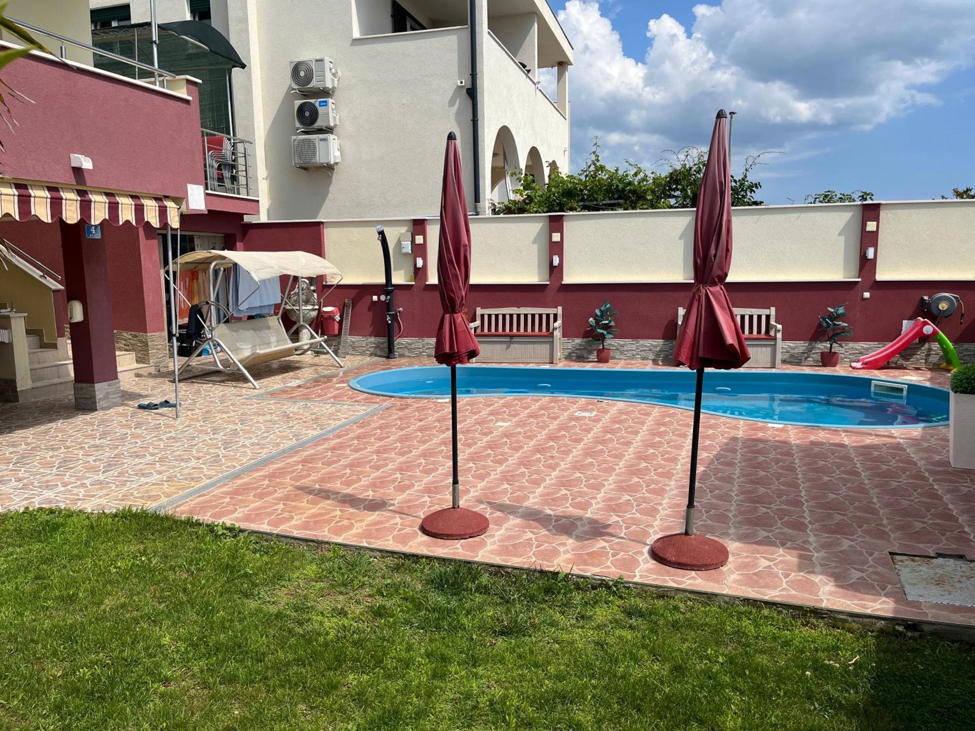 Apartments Villa Stella Maris Rogoznica  Buitenkant foto