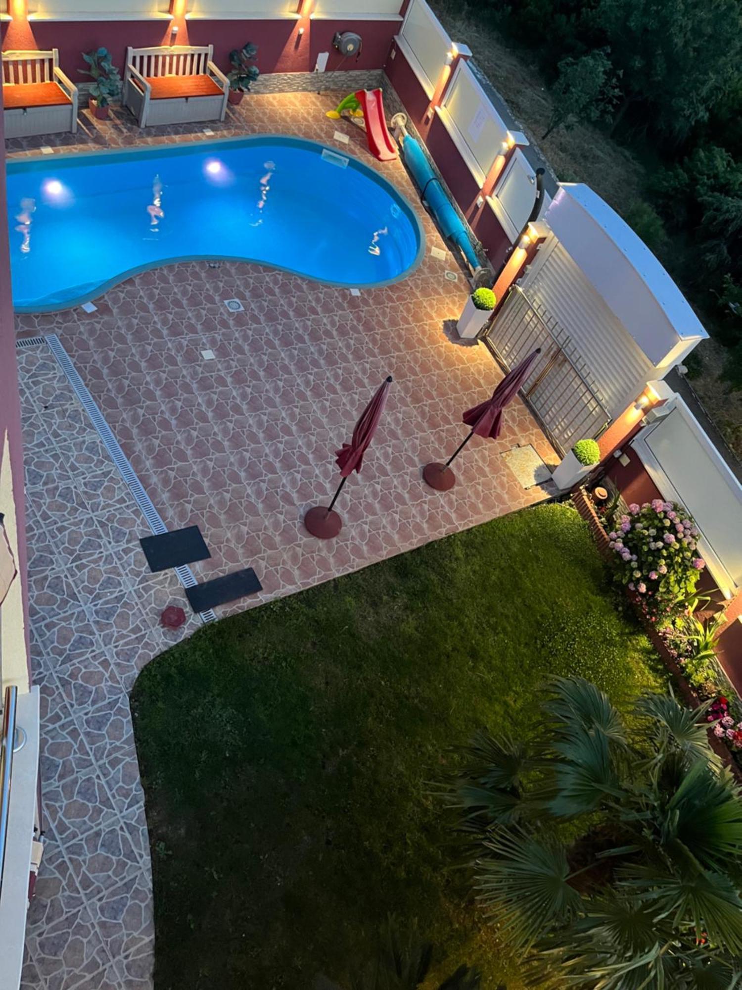 Apartments Villa Stella Maris Rogoznica  Buitenkant foto