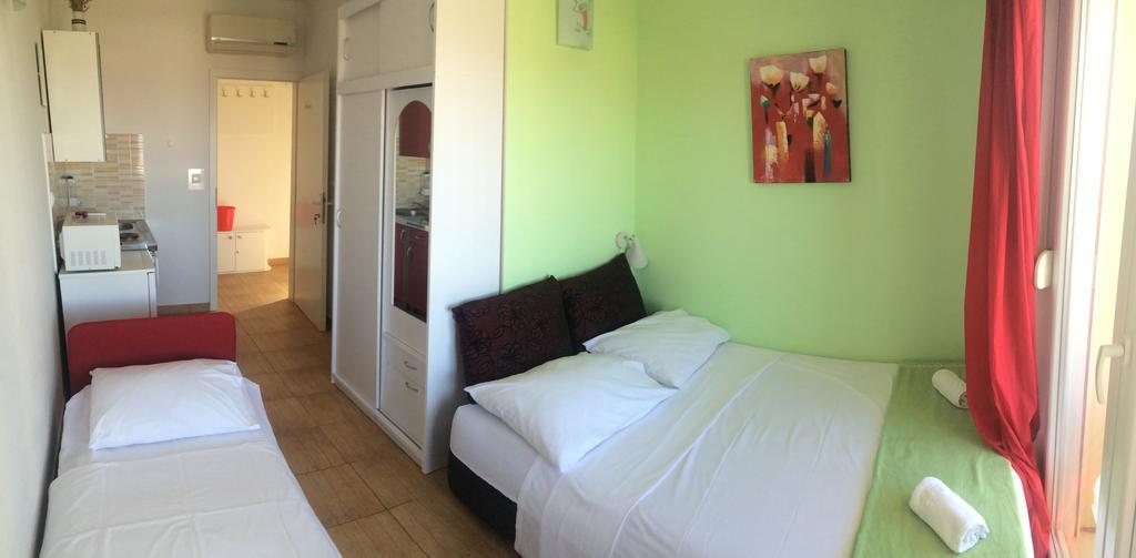 Apartments Villa Stella Maris Rogoznica  Kamer foto